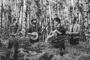 Pallet of Leaves playing music in the nature.